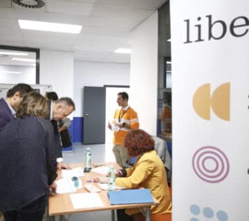 El Defensor del Pueblo escucha la reclamación de Plena inclusión y la Asociación Liber y pide al Gobierno soluciones ante el recorte de apoyos a personas con discapacidad intelectual y sus familias